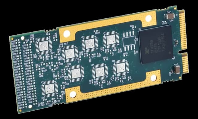 Modulo mezzanine AcroPack seriale RS422/485 a 8 canali su interfaccia PCIe