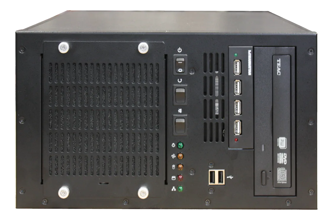 Vista frontale case industriale GO-062-6 con lettore DVD Teac, 4 porte USB, interruttori e griglia di ventilazione