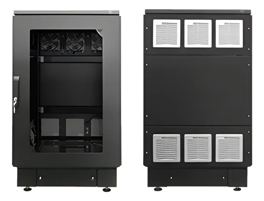 VERAK® IP54 — Versione configurata – Larghezza 600 mm · Pannello posteriore e ventilazione forzata