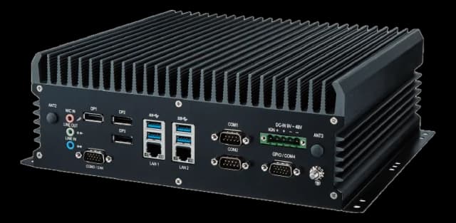 Computer embedded fanless per veicoli e ferrovia, certificato EN 50155
