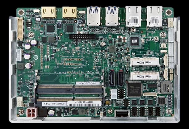 SBC in formato EPIC con processore Intel Core ULT di 6ª generazione on-board