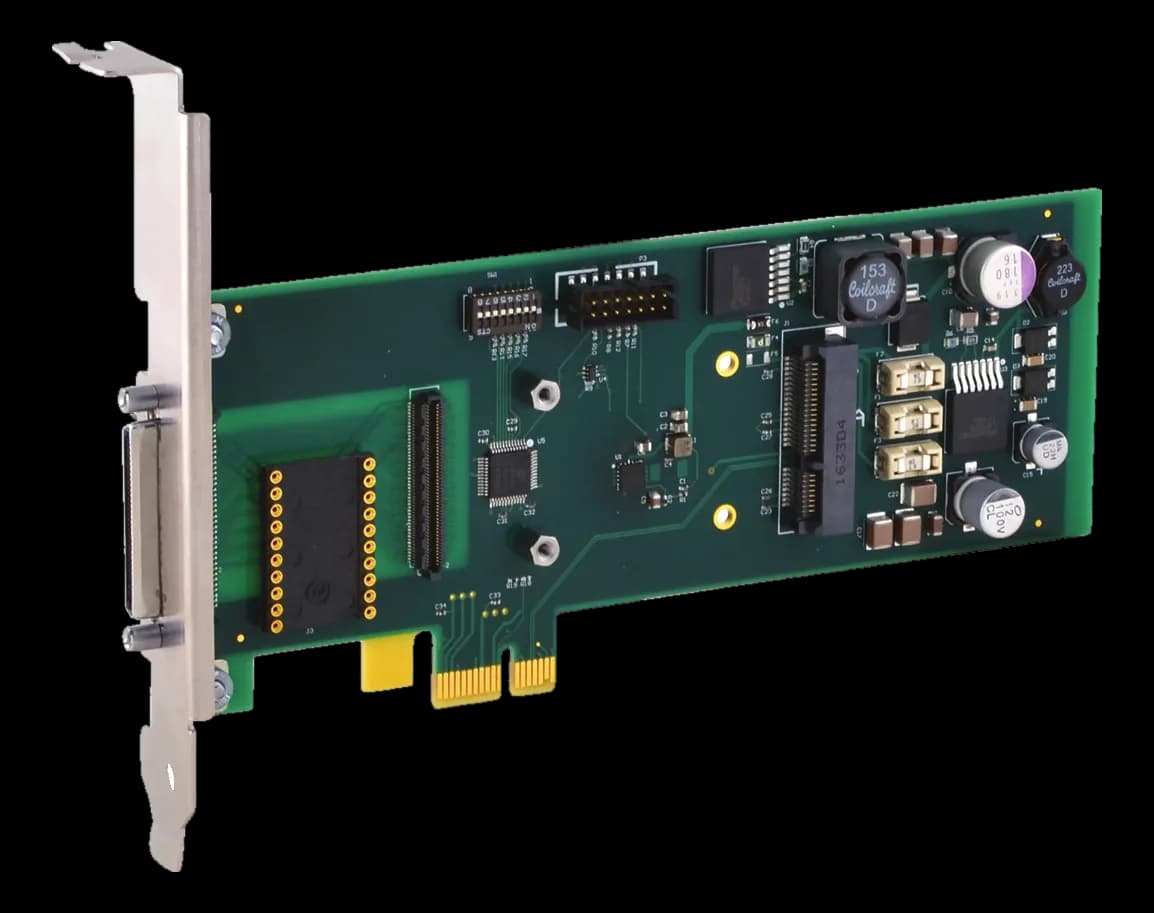 APCe7012E-LF — Carrier PCIe low-profile per un modulo AcroPack o mini-PCIe