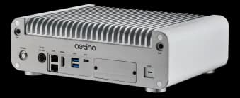Computer industriale fanless Aetina AIE-PO23-33_3M-AIE-PN33_43-3M con corpo grigio e dissipatore ad alette sopra, porte e connettori sul pannello frontale con logo aetina