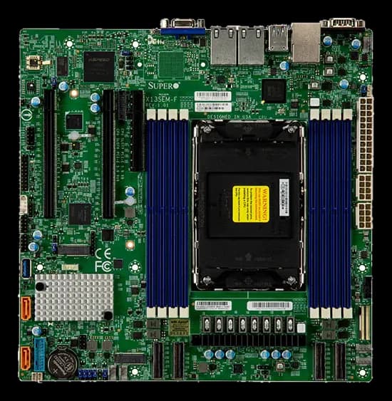 Scheda madre server con chipset Intel C741 e socket LGA4677