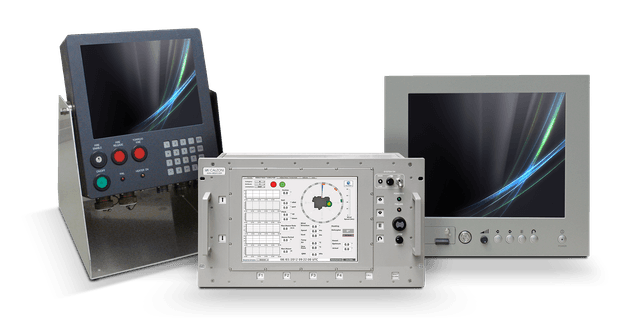 Tre panel PC rugged: uno da console con tastierino, uno da rack 19 pollici e uno da pannello