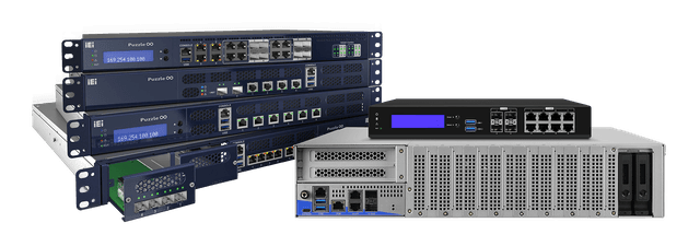 Network appliance da rack di altezze diverse, con porte Ethernet, display frontale e slot per moduli ottici