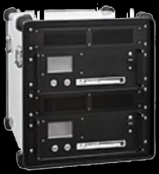 Sistema rugged trasportabile da 12 unità rack, vista laterale